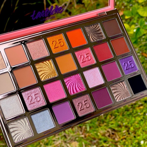 TARTE Tartelette Reflections Amazonian Clay Eyeshadow Palette